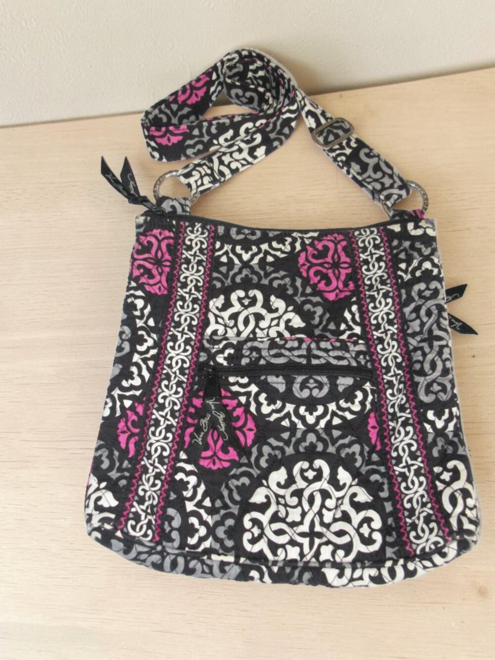 Vera Bradley Canterbury Magenta Hipster Crossbody Bag (2013), EUC